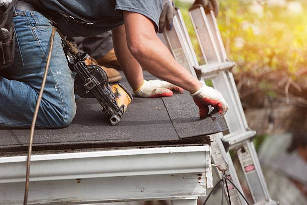 Best Roof Gutter Cleaning  in Peabody, MA